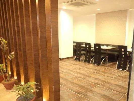 Газиабад: Relax Suites Hotel