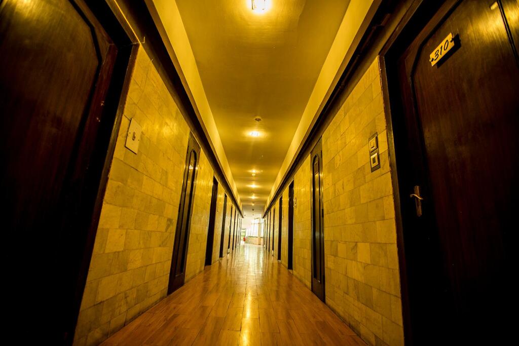 Лакхнау: Hotel Deep Avadh