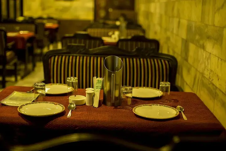Лакхнау: Hotel Deep Avadh