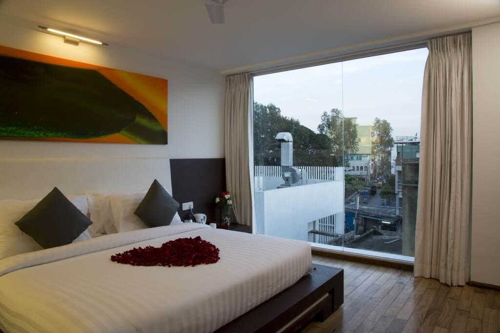 Бангалор: Springs Hotel And Spa