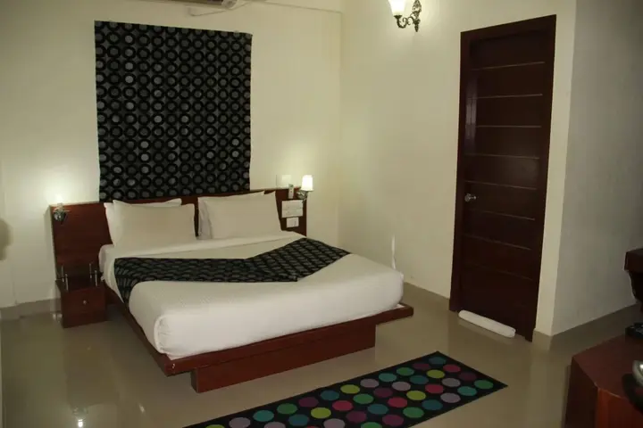Бангалор: Sunray Hotel