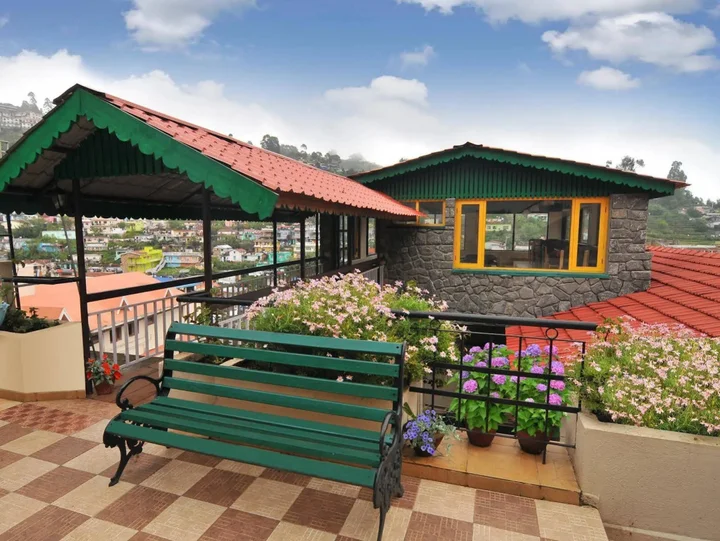 Кодайканал: Pine Borough Inn
