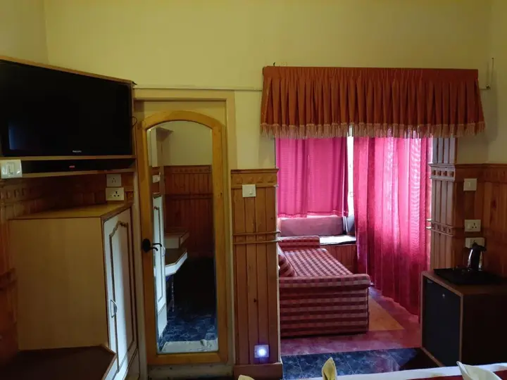 Кодайканал: Pine Borough Inn