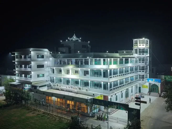 Бодх-Гая: Hotel Mahamaya Palace