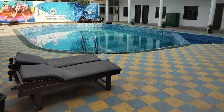 Бодх-Гая: Hotel Mahamaya Palace