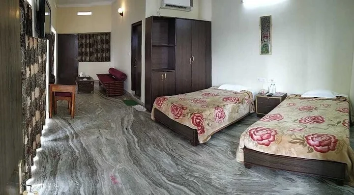 Бодх-Гая: Hotel Mahamaya Palace