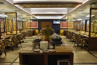 Бхубанешвар: Hotel Pushpak
