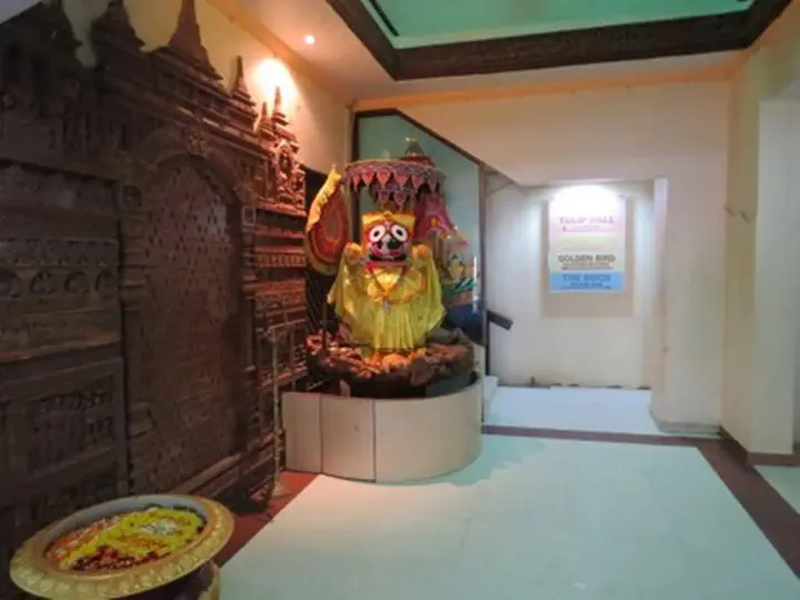 Бхубанешвар: Hotel Pushpak