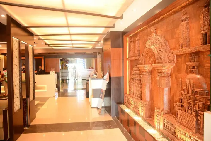 Бхубанешвар: Hotel Pushpak