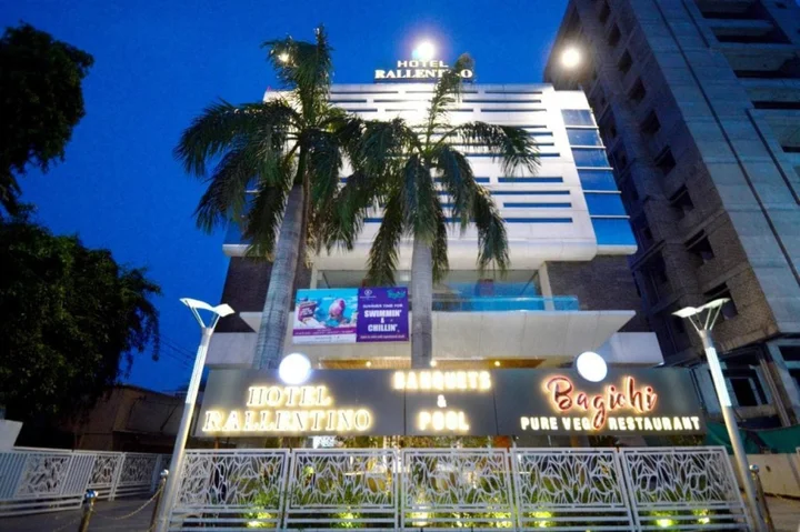 Кота: Hotel Rallentino