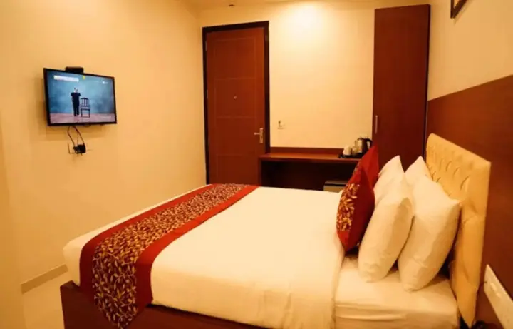Кота: Hotel Rallentino