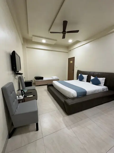 Ширди: Hotel Sai Miracle