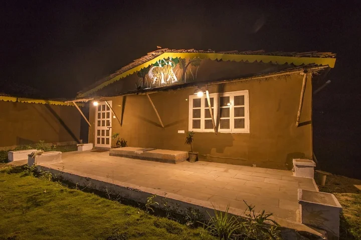 Пачмарай: WOW STAYZ2 Pachmarhi Foothill Cottages