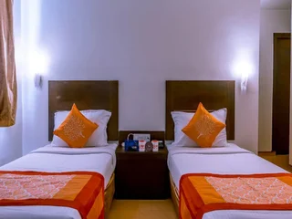 Висакхапатнам: OYO 2653 The Orange Hotel