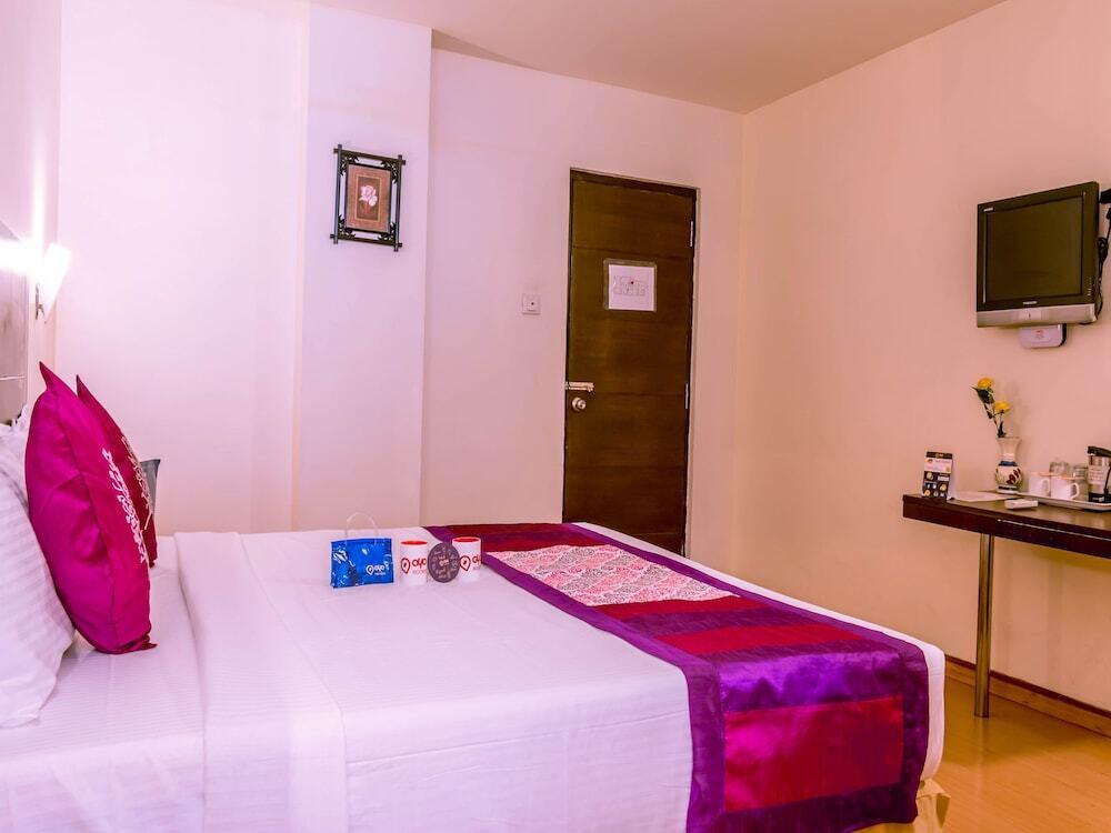 Висакхапатнам: OYO 2653 The Orange Hotel