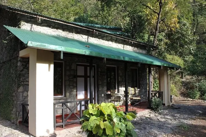 Ришикеш: Neemrana's Glasshouse on The Ganges