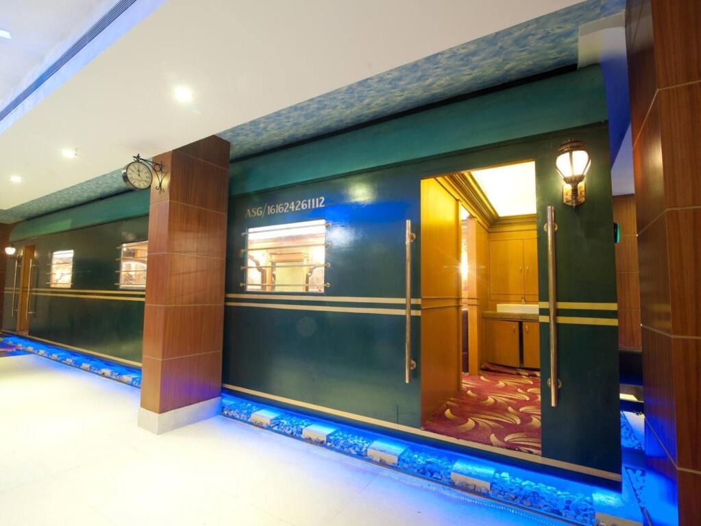 Висакхапатнам: Hotel Ambica Sea Green