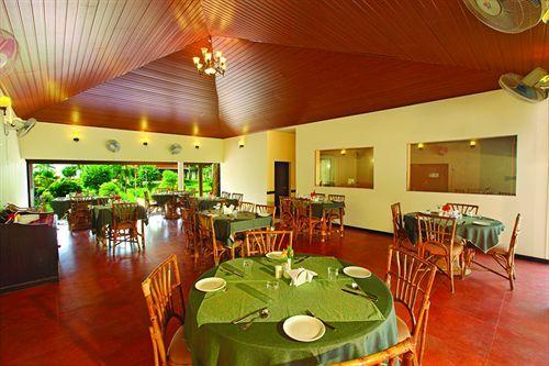 Кумараком: Leisure Vacations Gold Field Lake Resort, Kumarakom