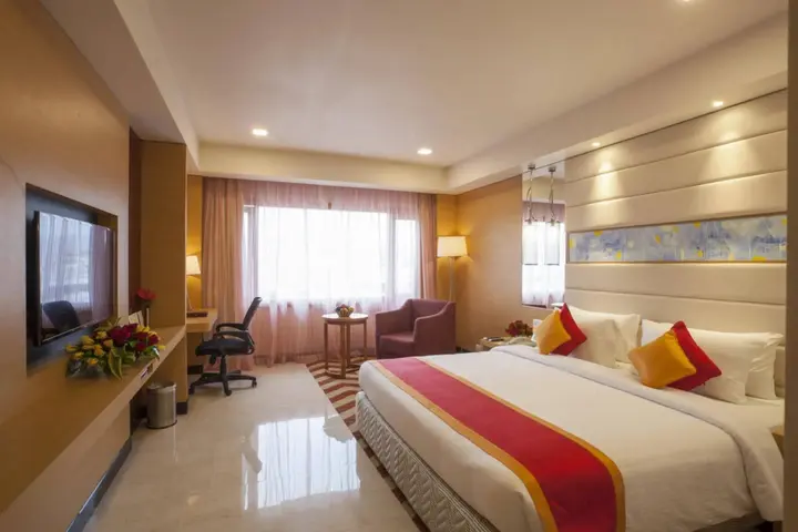 Висакхапатнам: Dolphin Hotel