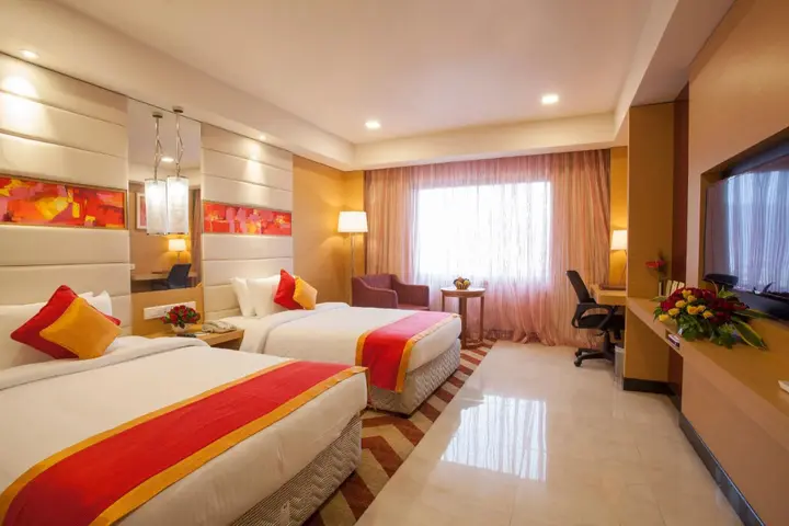 Висакхапатнам: Dolphin Hotel
