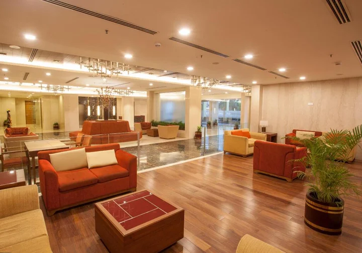Висакхапатнам: Dolphin Hotel