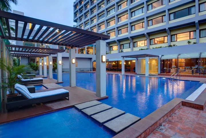 Висакхапатнам: Dolphin Hotel