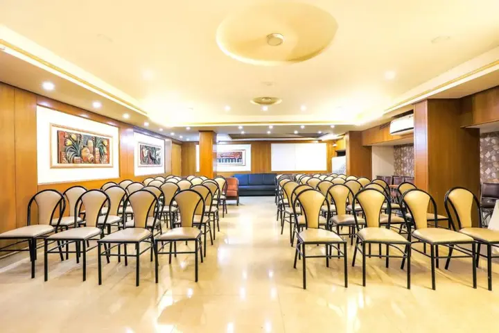 Бангалор: Sri Krishna Suites