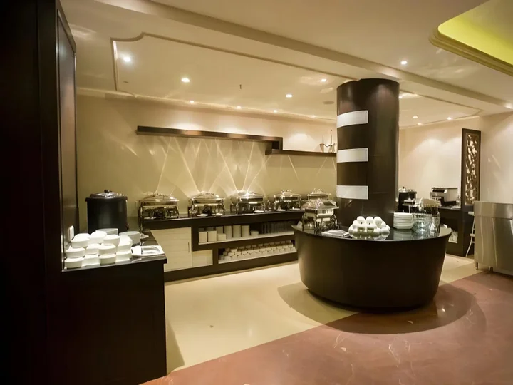 Секундерабад: Royal Reve Hotel