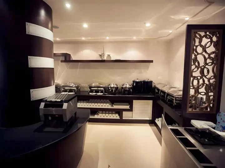 Секундерабад: Royal Reve Hotel