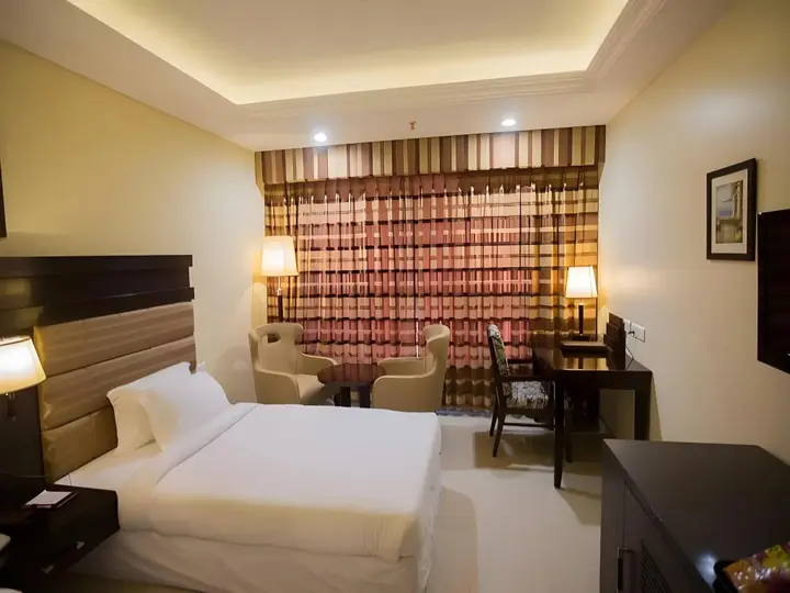 Секундерабад: Royal Reve Hotel