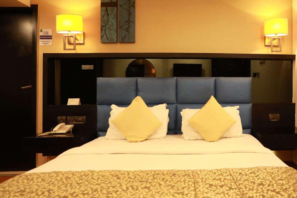 Висакхапатнам: Quality Inn Bez Krishnaa