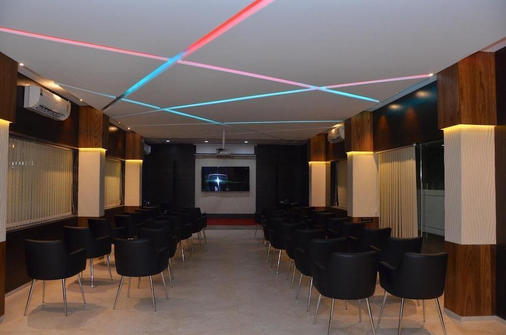 Калангут: Delta Residency Goa