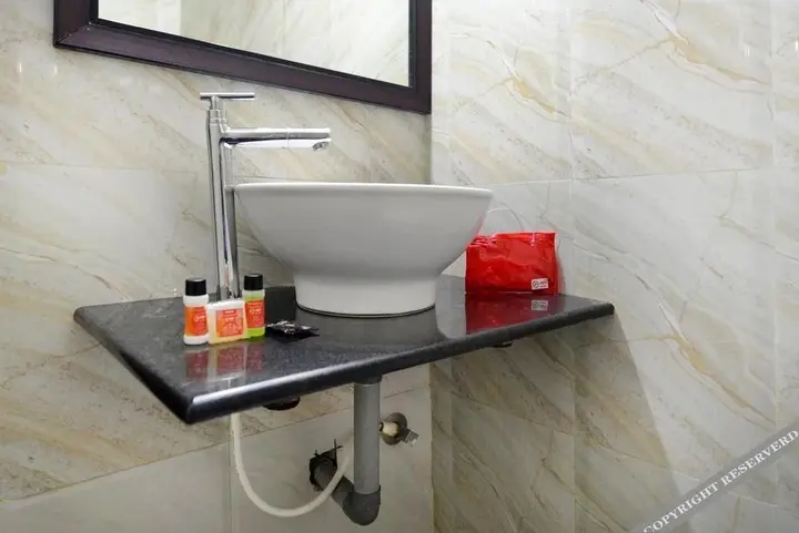 Виджаявада: OYO Rooms Uttam Towers