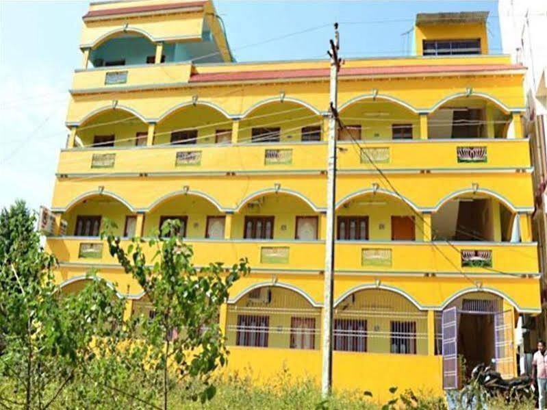 Hotel Gurusadan — фото 3