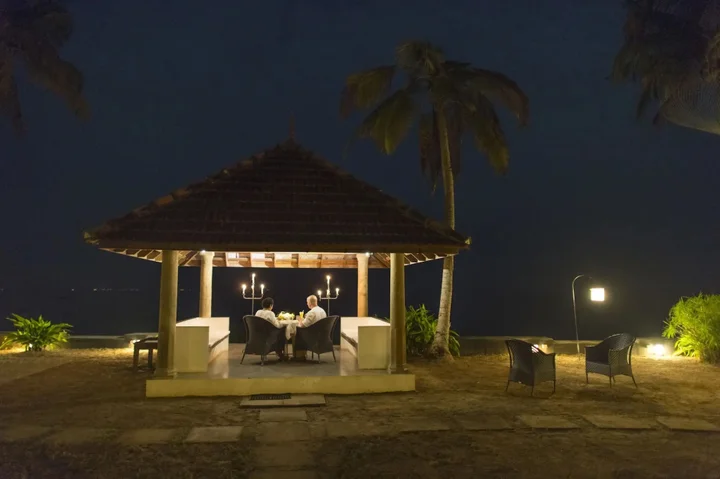 Мухамма: Purity at Lake Vembanad