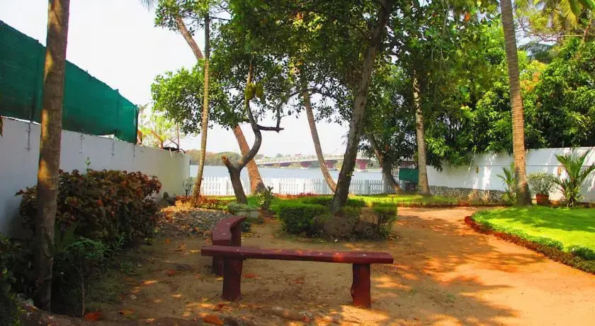 Коччи: Carl-Dale Backwaters Vacation Home