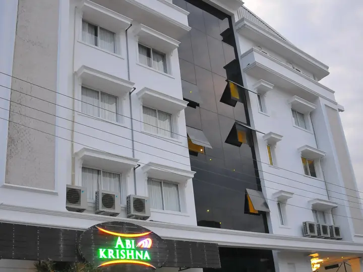 Пудучерри: Hotel Abi Krishna