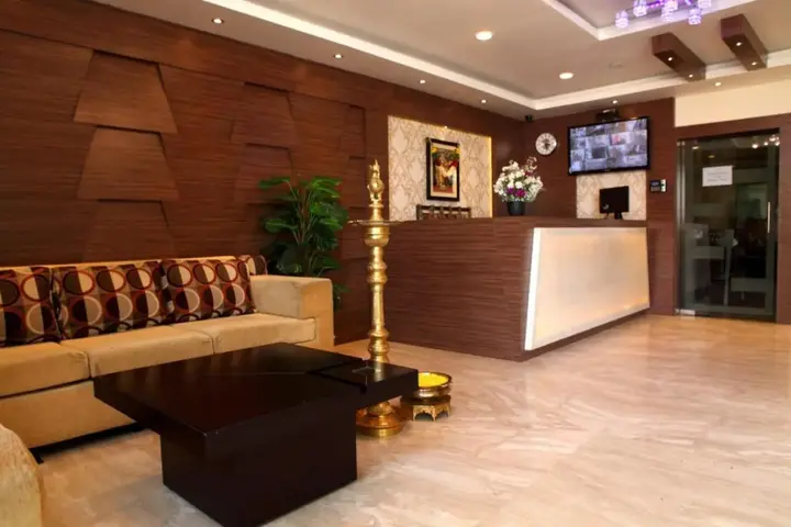 Коимбатур: SBS Grand Hotel