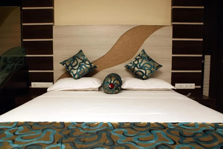 Коимбатур: SBS Grand Hotel