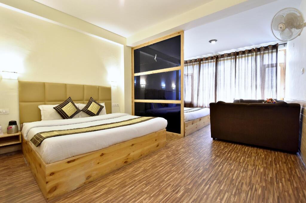 Манали: Ride At Hill-Nihal Hotel & Cottage