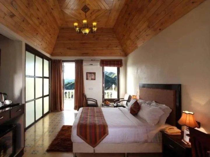 Бадди: Ramshehar Fort Resort