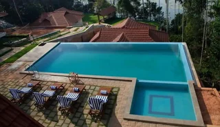 Султан-Батери: Hill Tree Inn Luxury Resort & Spa