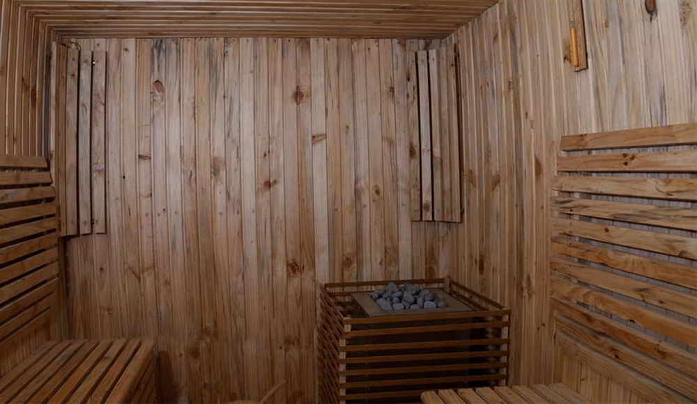 Султан-Батери: Hill Tree Inn Luxury Resort & Spa