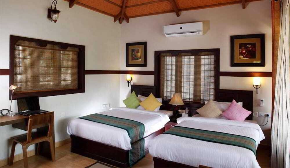 Султан-Батери: Hill Tree Inn Luxury Resort & Spa