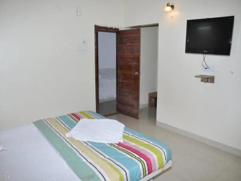 Ширди: Hotel Sai Raj