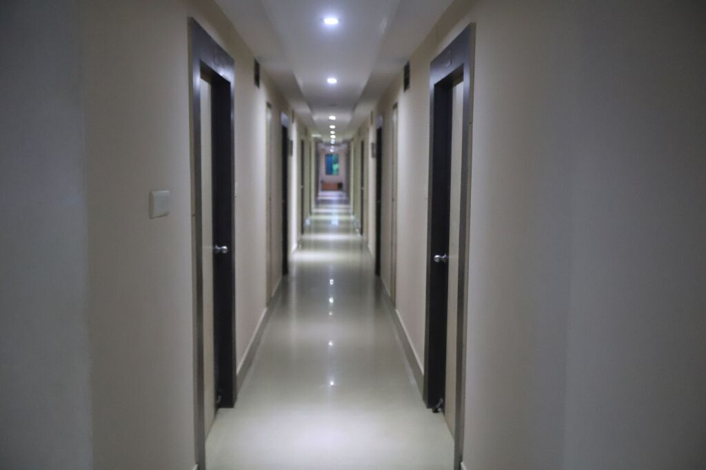 Пури: Larica Holiday Inn Puri
