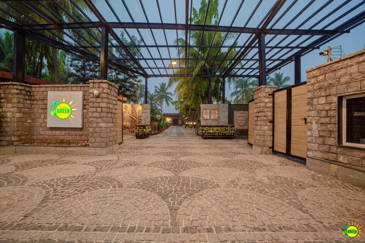 Хидерабад: Summer Green Resort