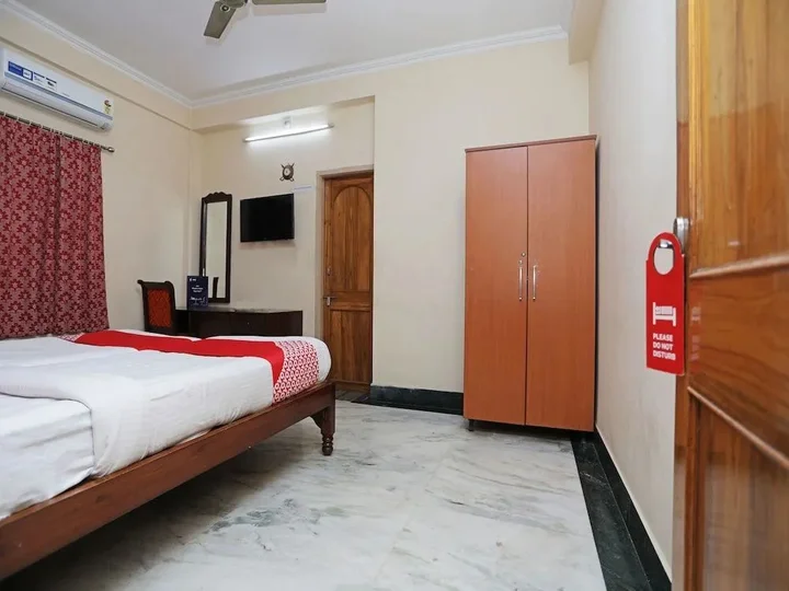 Бхубанешвар: R S Corporate Guest House