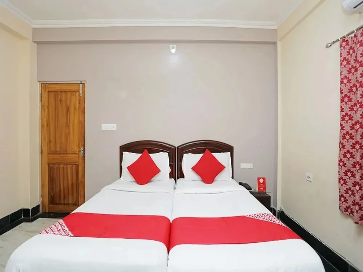 Бхубанешвар: R S Corporate Guest House