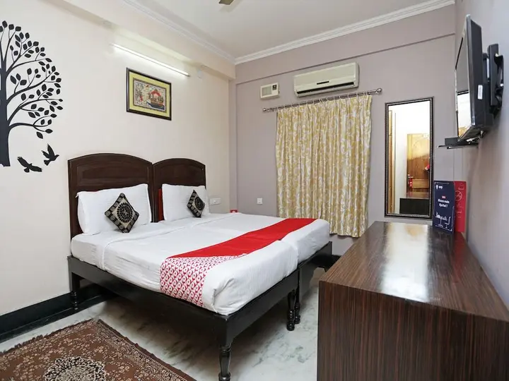 Бхубанешвар: R S Corporate Guest House